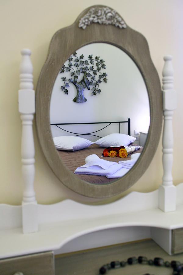 Niriides Aparthotel Lefkáda Buitenkant foto