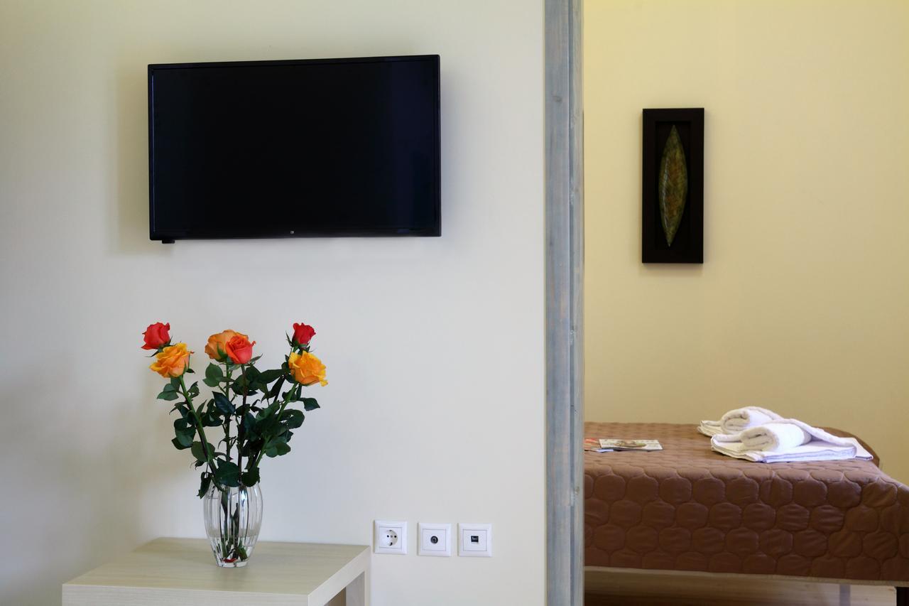 Niriides Aparthotel Lefkáda Buitenkant foto