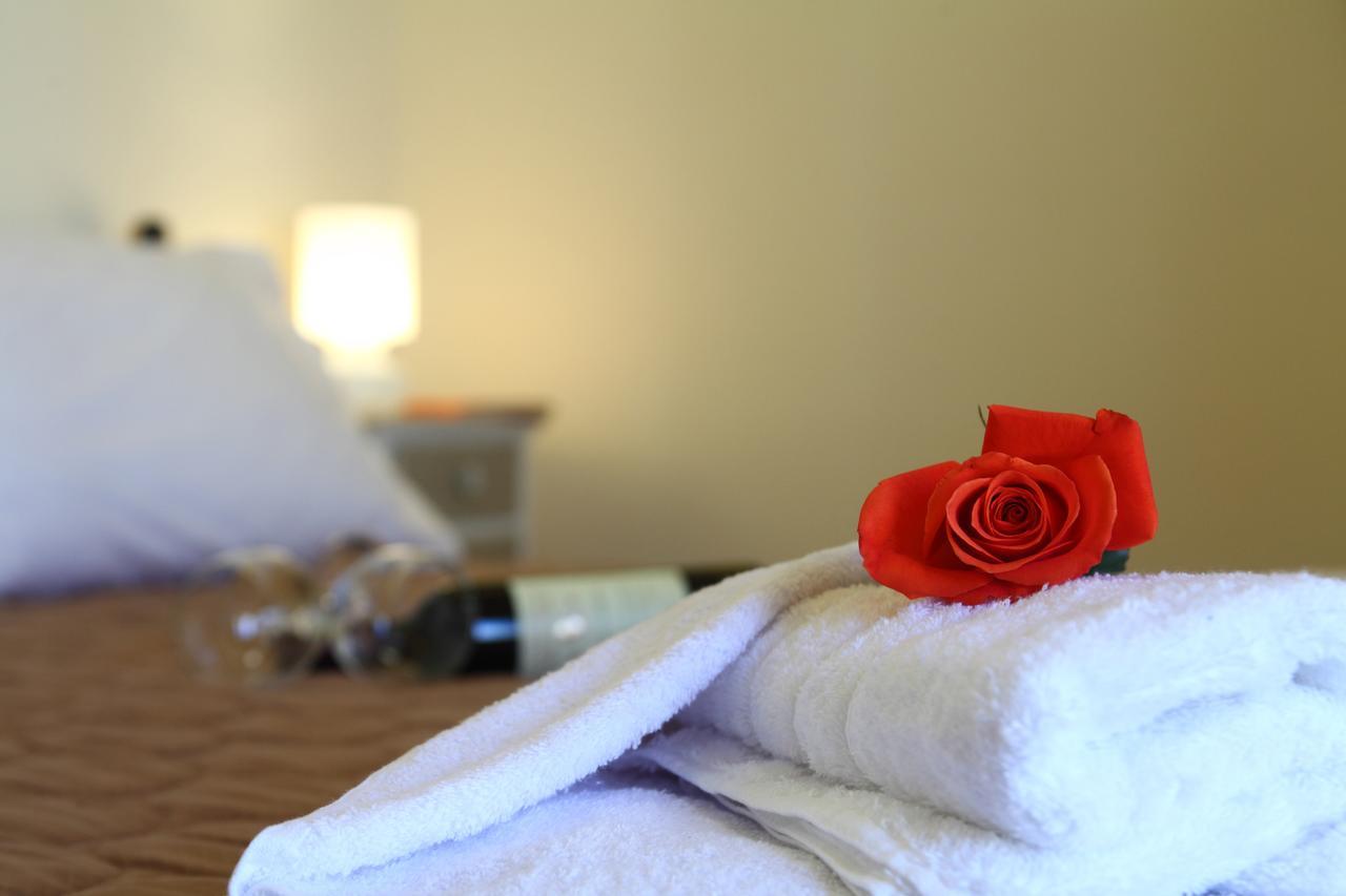 Niriides Aparthotel Lefkáda Buitenkant foto